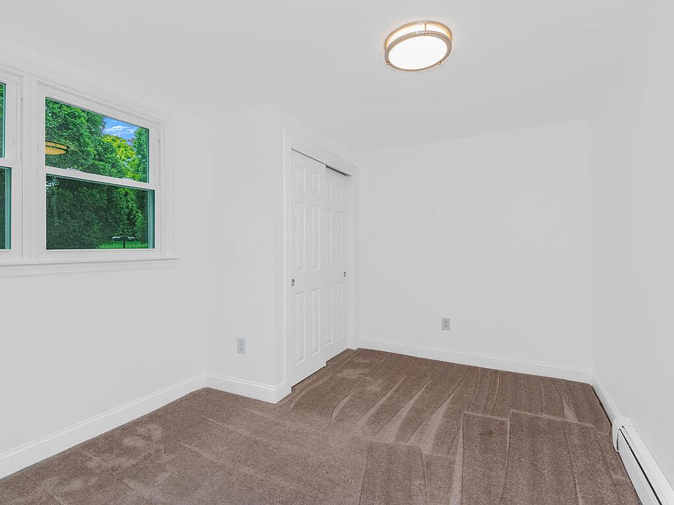 1st image of 2 Bryn Mawr Pl #1