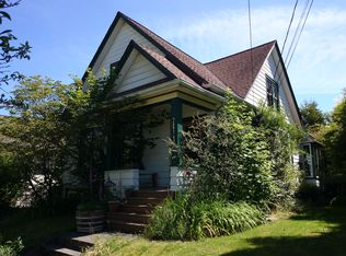 7014 20th Ave NW, Seattle, WA 98117