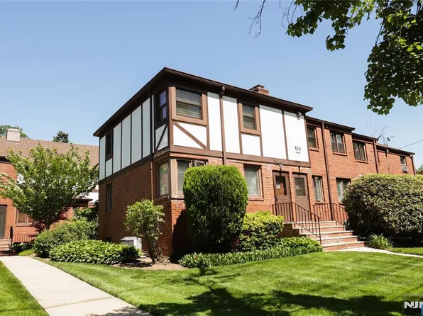 520 Broad Ave APT 14, Englewood, NJ 07631