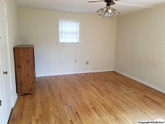 4th image of 2400 Hammonds Ave NW