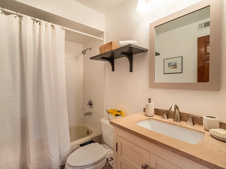 5950 Gunbarrel Ave #E — Photo 25
