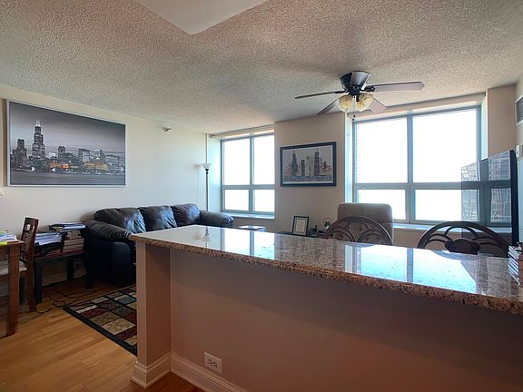 Kitchen counter