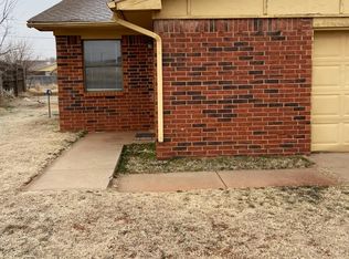 113 Cripple Creek Ln #A, Elk City, OK 73644