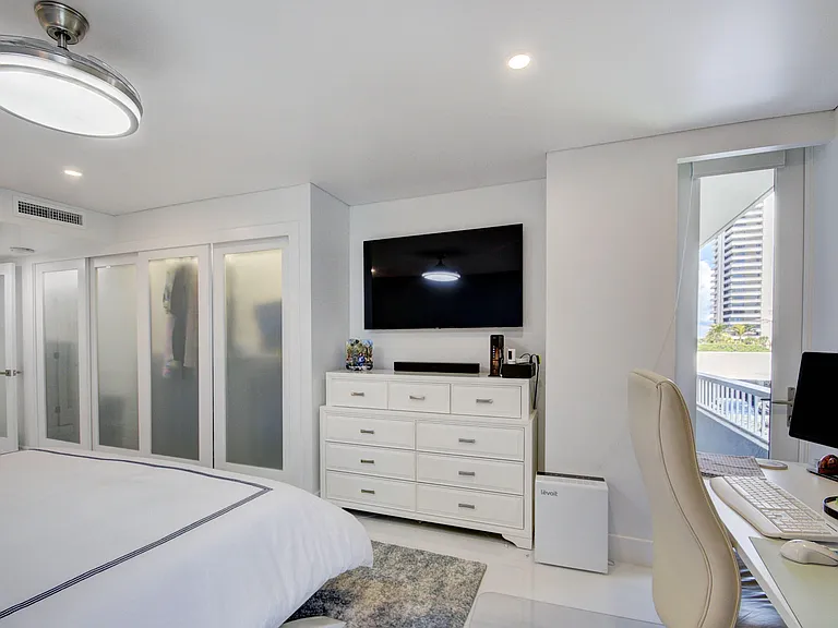 5510 N Ocean Dr #2C — Photo 14