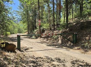 Lovers Ln, Wahkiacus, WA 98670