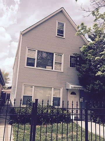 1st image of 850 N Kildare Ave