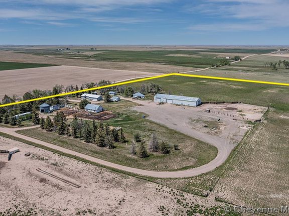 3rd image of 693 Road 159