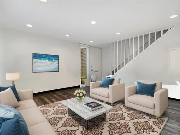 15500 Tustin Village Way APT 28, Tustin, CA 92780