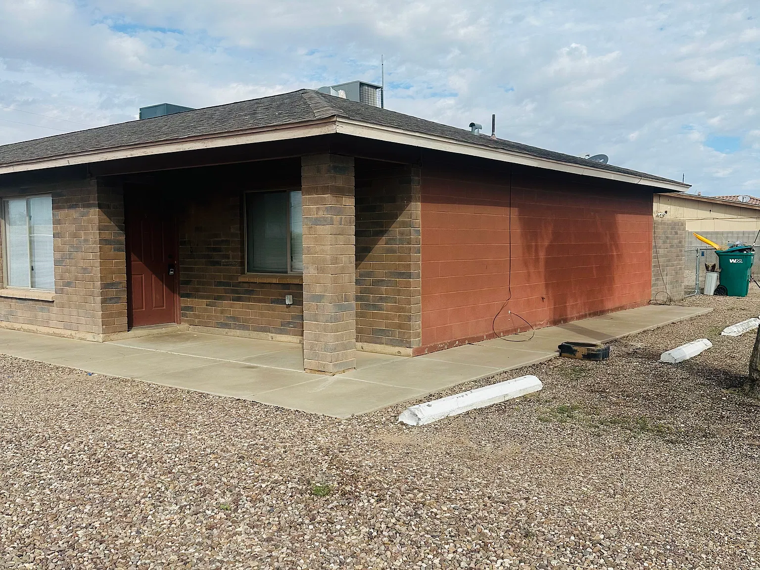 3610 W Shedd Rd — Photo 2