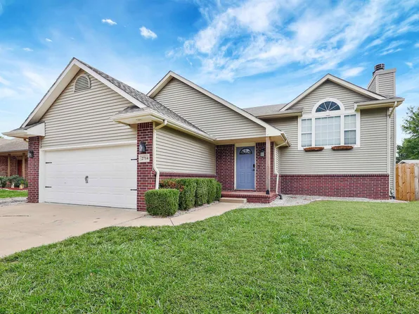 2714 Rushwood Dr, Augusta, KS 67010