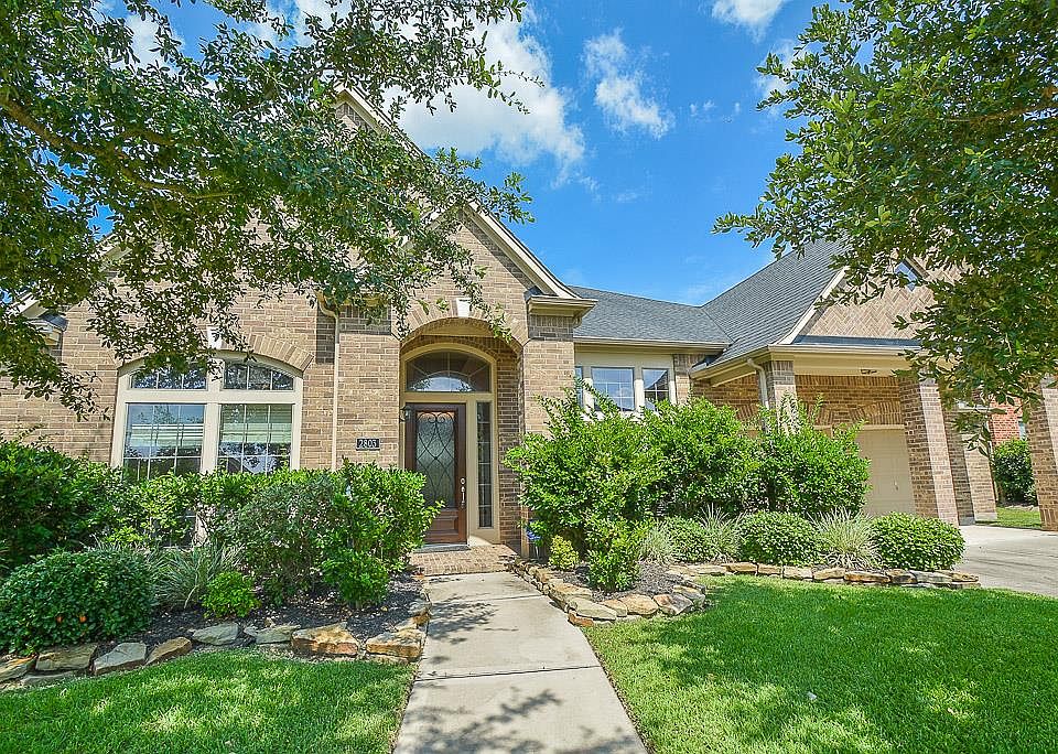 1st image of 2803 Golden Larch Dr