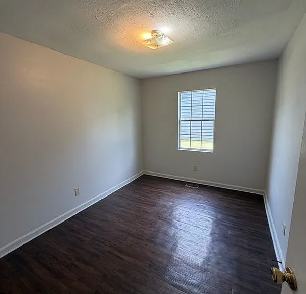 219 Horton Dr #B — Photo 4