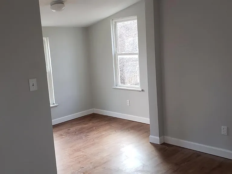3411 Franor St — Photo 7
