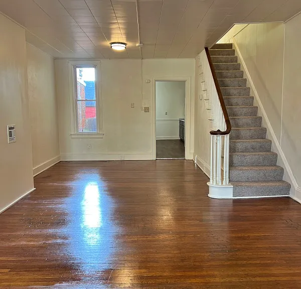 34 N Tremont St — Photo 2
