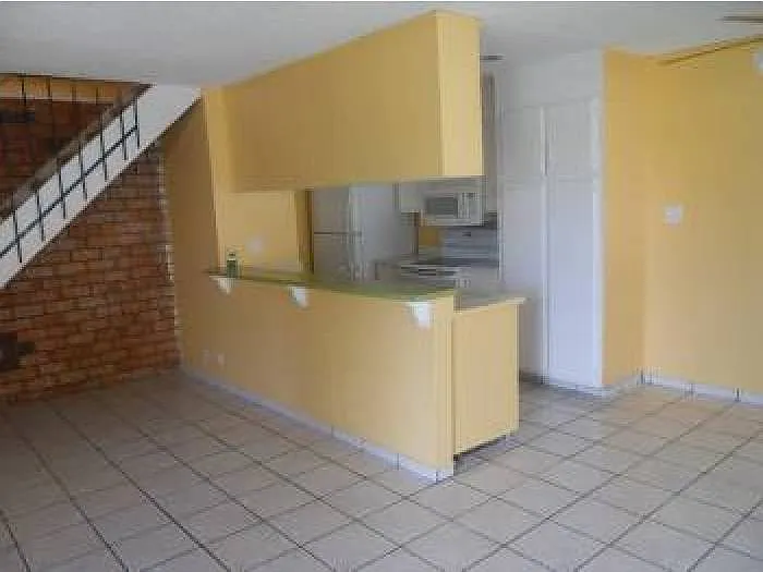 2118 Peppertree Way APT 3 photo 1
