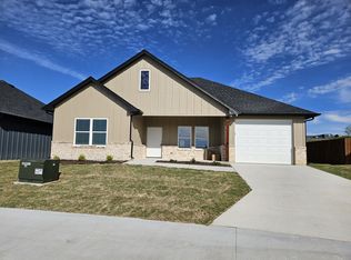 2478 N Trinity St #700, Decatur, TX 76234