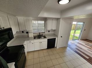 14919 Old Pointe Rd, Tampa, FL 33613