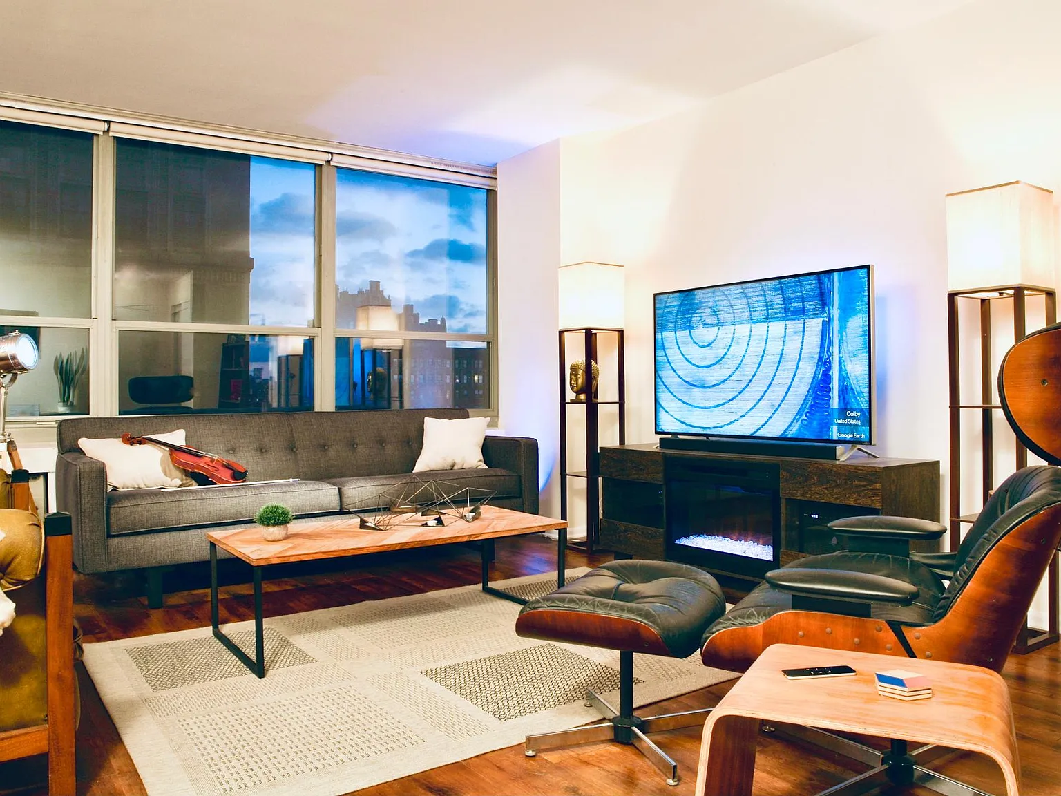 1 bed, 900 sqft, $1,595 — Photo 1