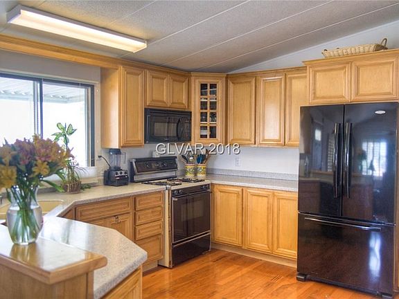 3rd image of 598 Lake Huron Ln