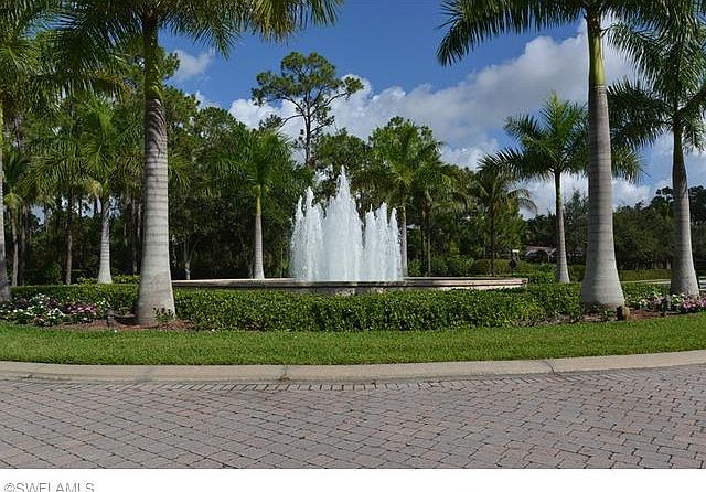 1st image of 1822 Tarpon Bay Dr S