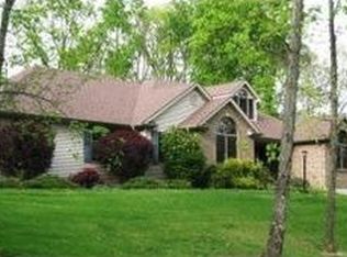 6082 Martha Dr N, Aurora, IN 47001