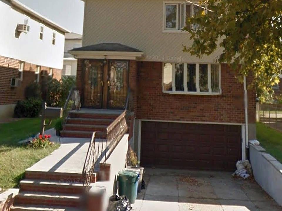 1st image of 14620 27th Ave #2