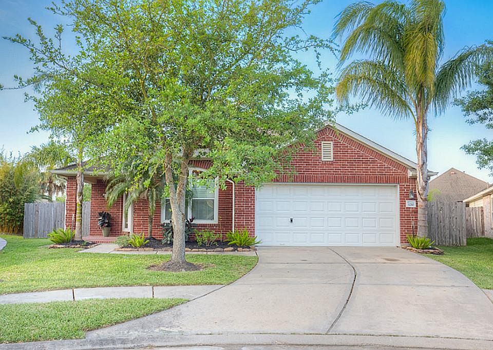 1st image of 3210 Waterglen Ct