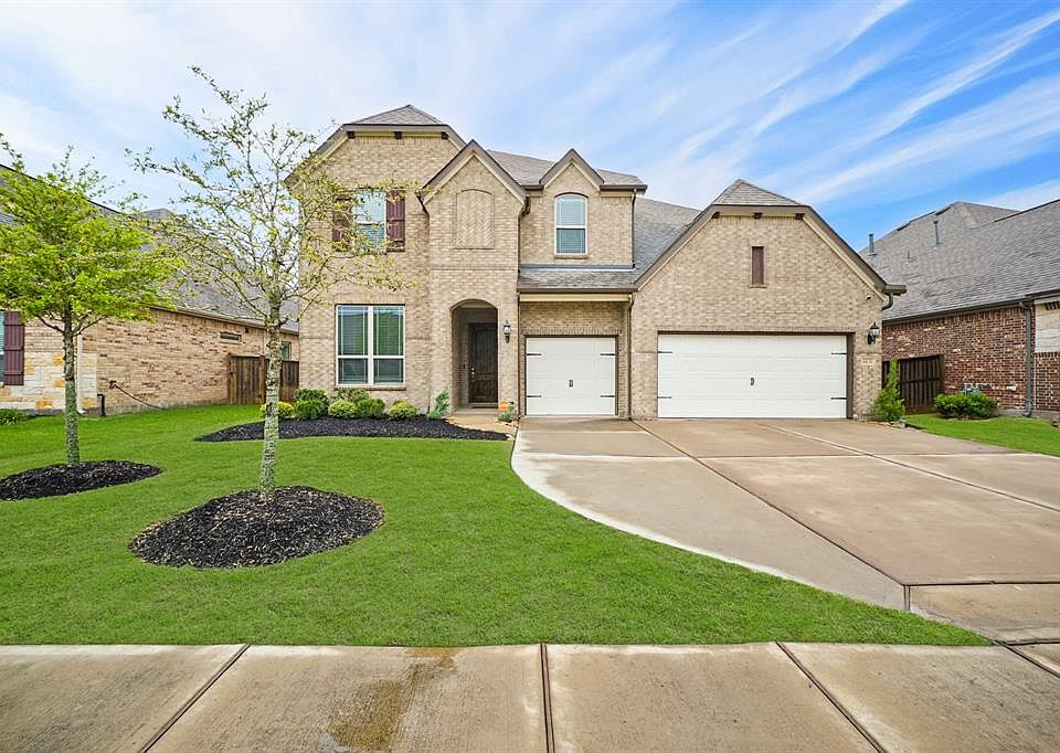 1st image of 6631 Eastchester Drive