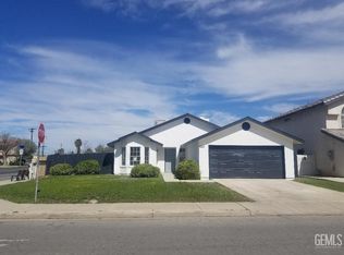1201 5th Ave, Delano, CA 93215