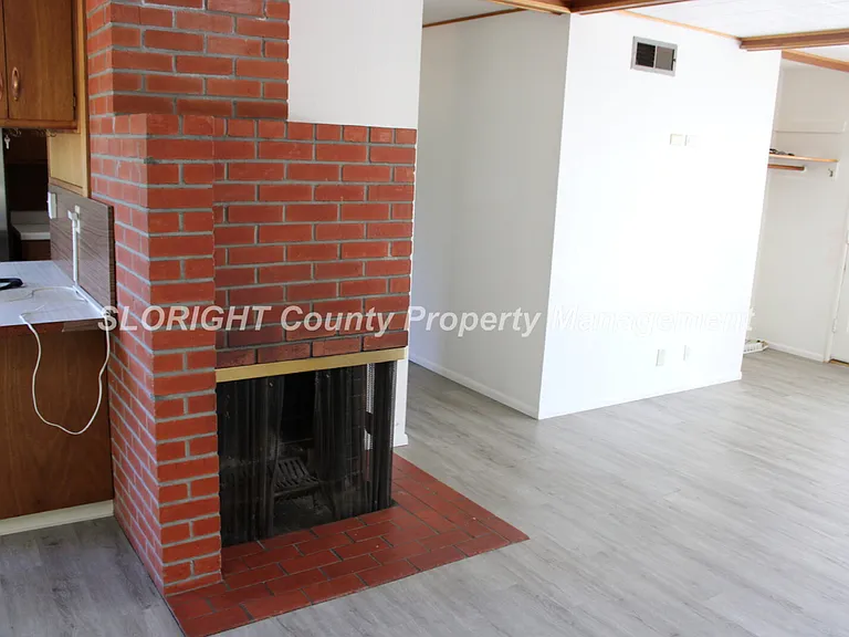 577 Princeton Pl — Photo 5