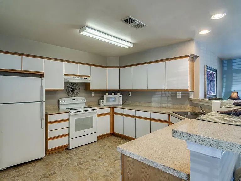 Chestnut Ridge Apartments — Photo 14