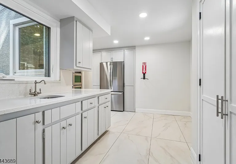 91 Birchwood Rd — Photo 10