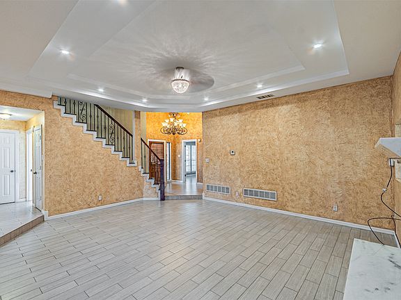 14th image of 8801 Sylvan Ct