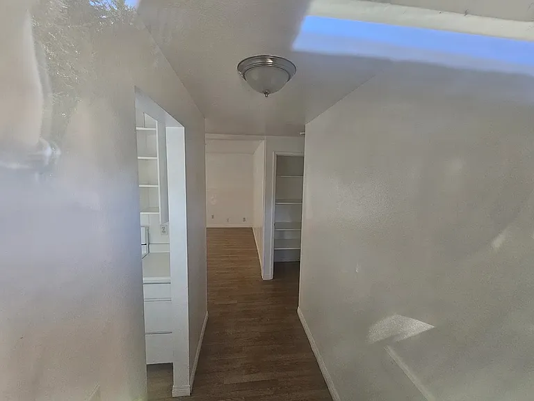 322 Scott St SE — Photo 7