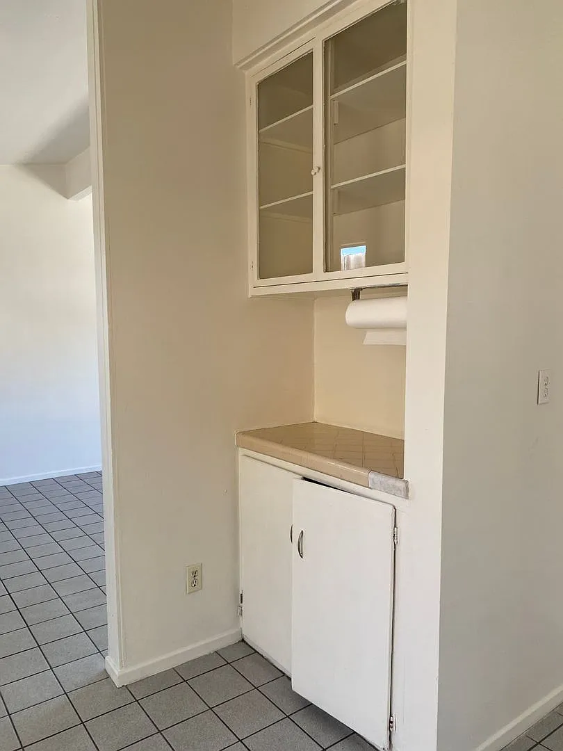 478 N. Alessandro Street — Photo 4