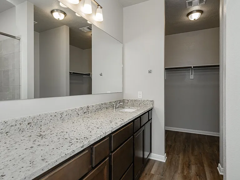 1129 Trellis Pass — Photo 28