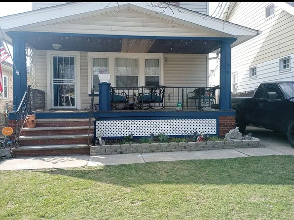 3484 W 120th St, Cleveland, OH 44111