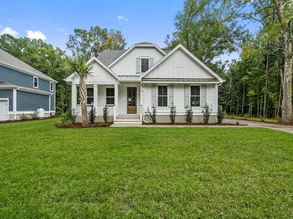 4195 Royal Harbor Rd, Hollywood, SC 29449