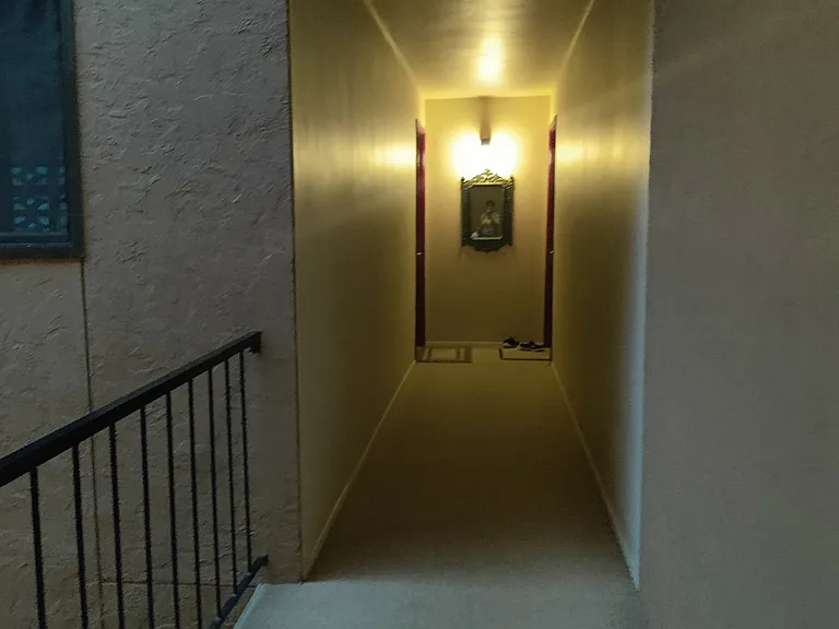 Entry pathway to Unit