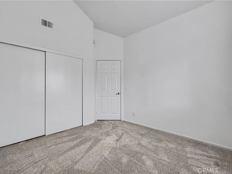 64 Willowood — Photo 22