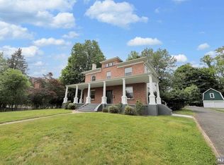 384 High St, Closter, NJ 07624