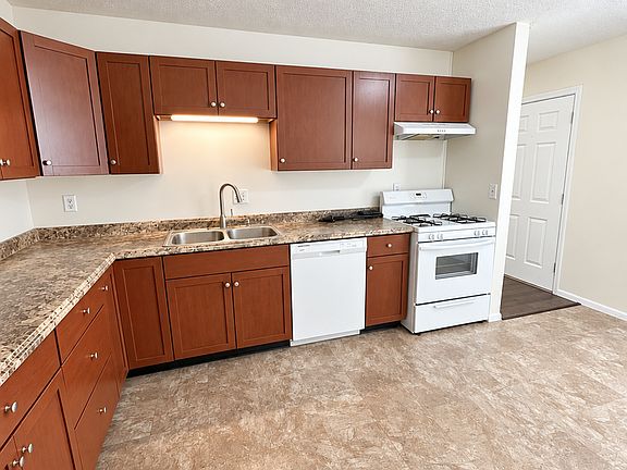 5th image of 4413 Chisholm Trl