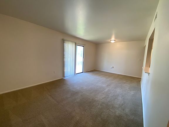 5th image of 412 Kerry Ln #Df7b8aecc