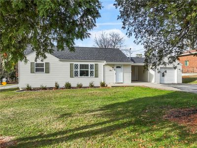 951 Shenango Rd, Beaver Falls, PA, 15010