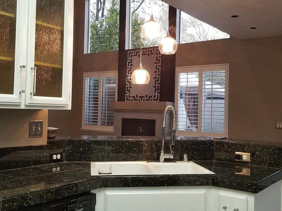 1st image of 759 Dornoch Ct