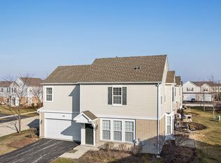 478 Brookside Dr, Oswego, IL 60543