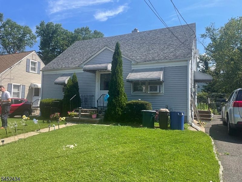 1st image of 209 Linden Ave