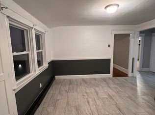 618 Reservoir Ave FLOOR 3, Cranston, RI 02910