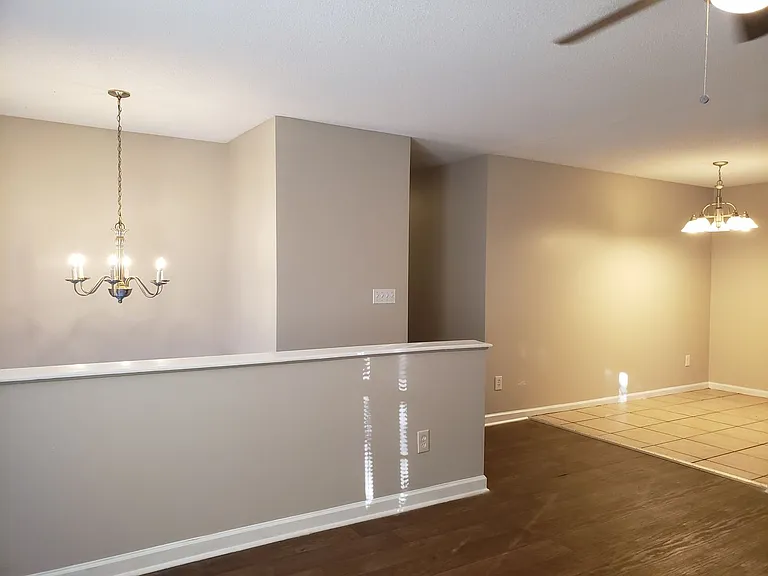 147 Kylee Ct — Photo 4