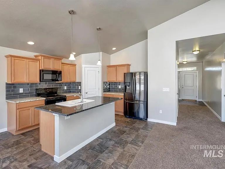 7803 N Hole In One Pl — Photo 12